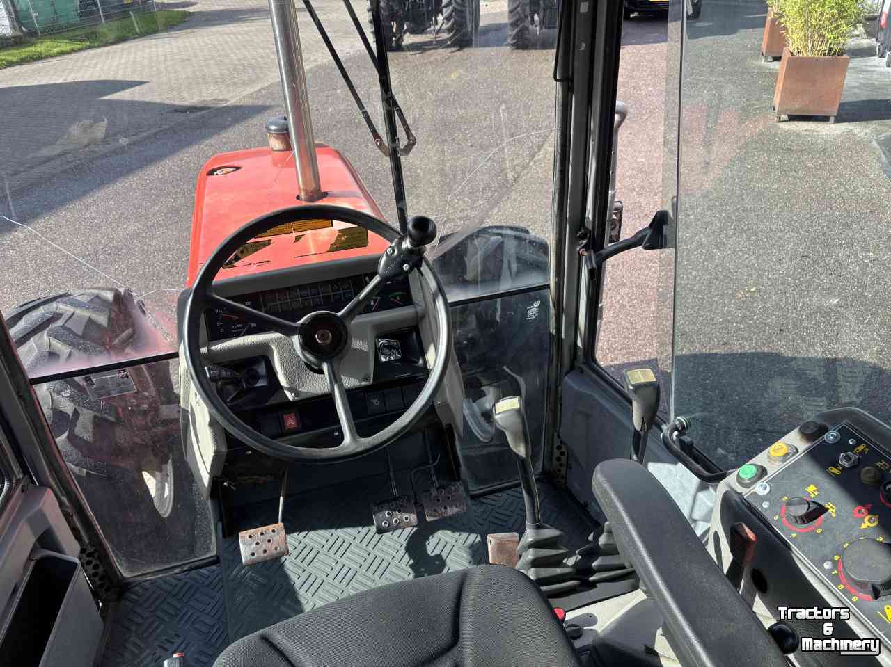 Schlepper / Traktor Massey Ferguson 3085 16x16 speedshift buffel