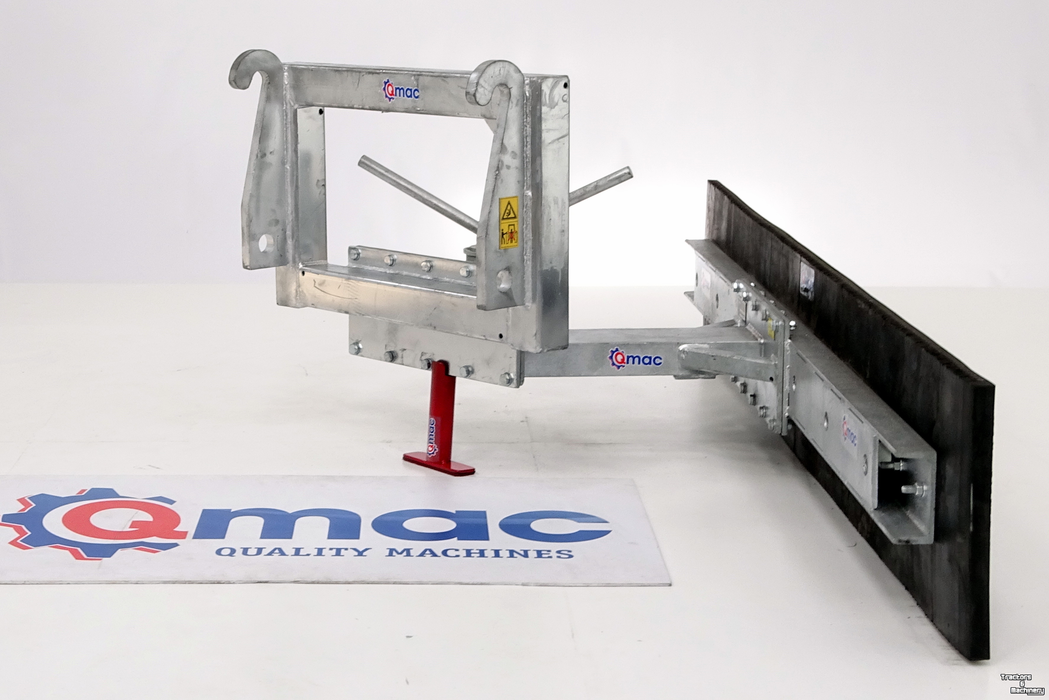 Gülleschieber Qmac Gummischieber für futter 2.40 mtr mit anbau Weidemann