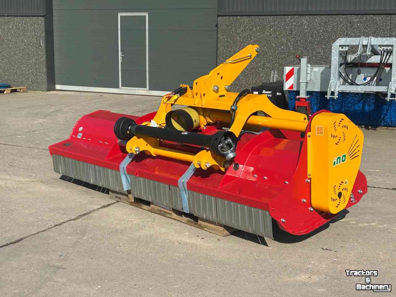 Schlegelmulchgeräte INO dominator 310