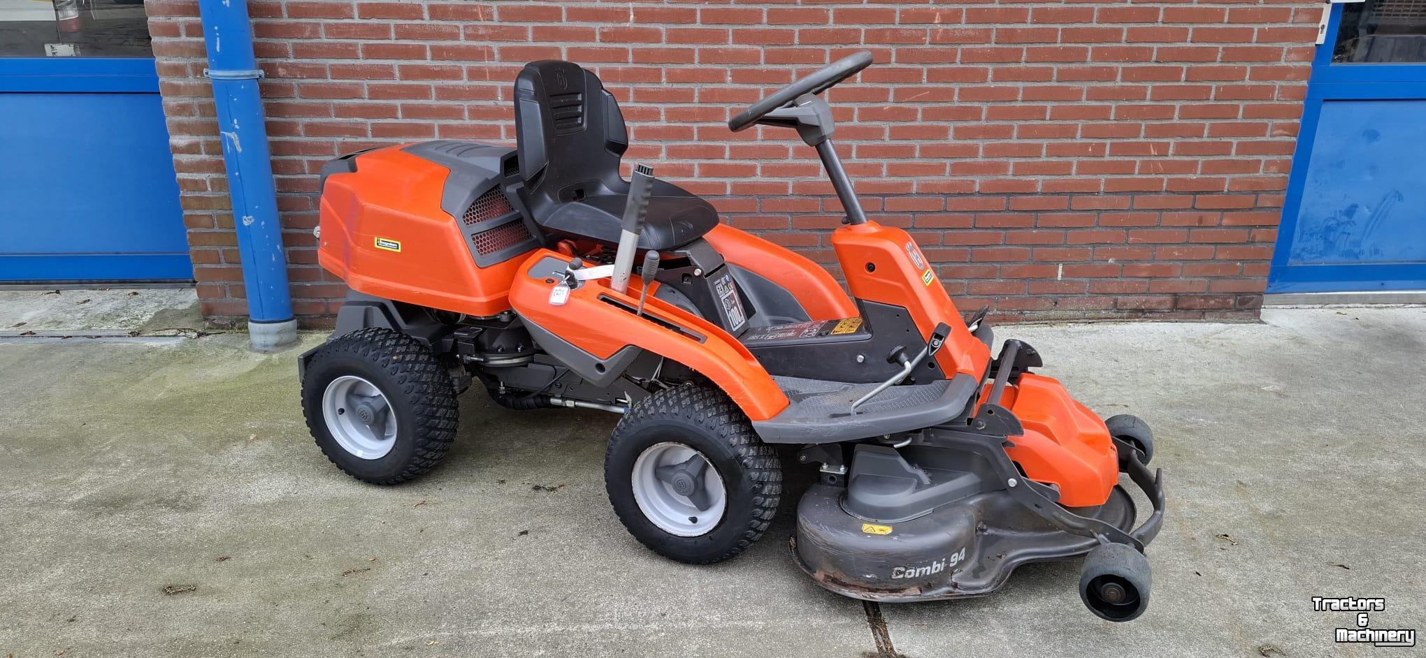 Aufsitzrasenmäher Husqvarna R216