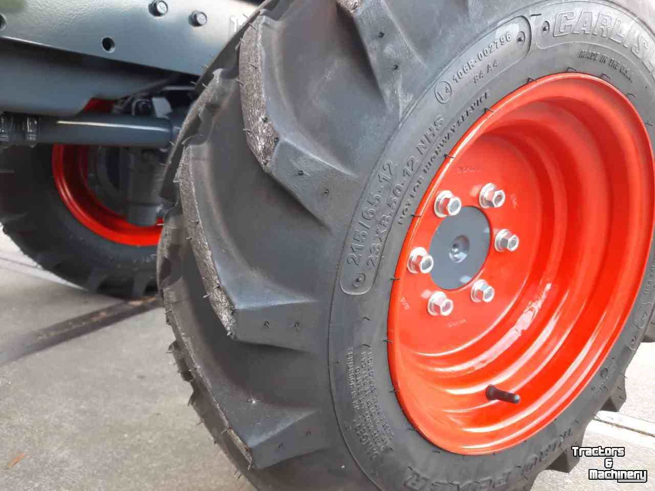 Gartentraktoren Kubota B1241  compact traktor