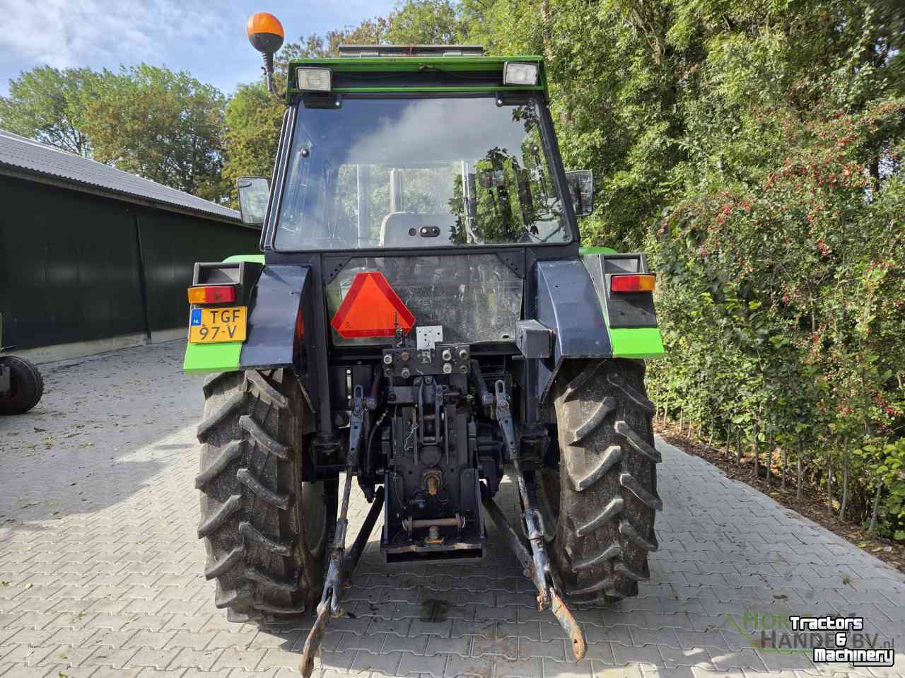 Schlepper / Traktor Deutz-Fahr DX 4.70