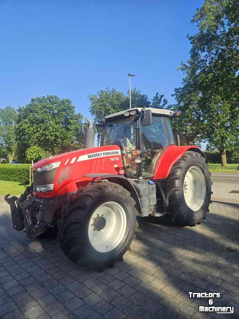 Schlepper / Traktor Massey Ferguson 7615