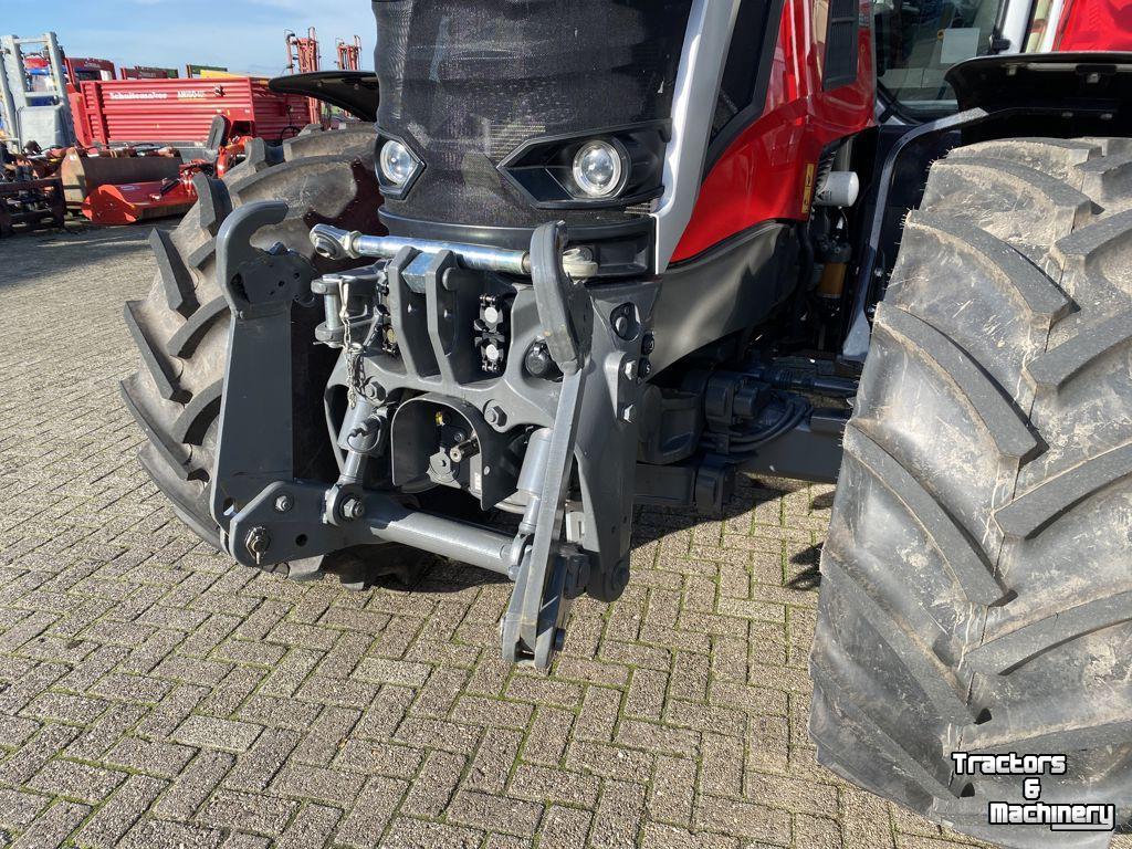 Schlepper / Traktor Massey Ferguson 6S.135 Dyna6 Efficient DEMO