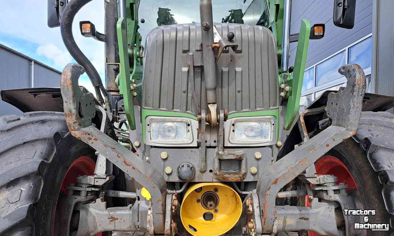 Schlepper / Traktoren Fendt 208 S Vario TMS Tractor