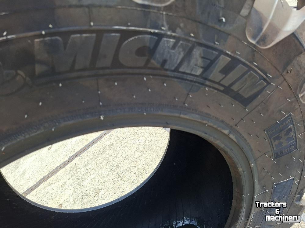 Räder, Reifen, Felgen & Distanzringe Michelin 460/70R24