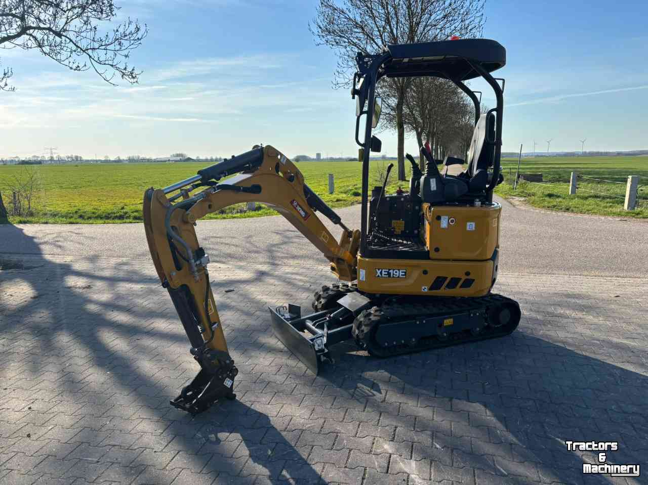 Minibagger XCMG XE19E  Minigraver, graafmachine