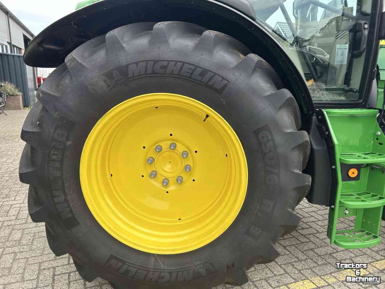 Schlepper / Traktor John Deere 6R 150 Tractor Demo