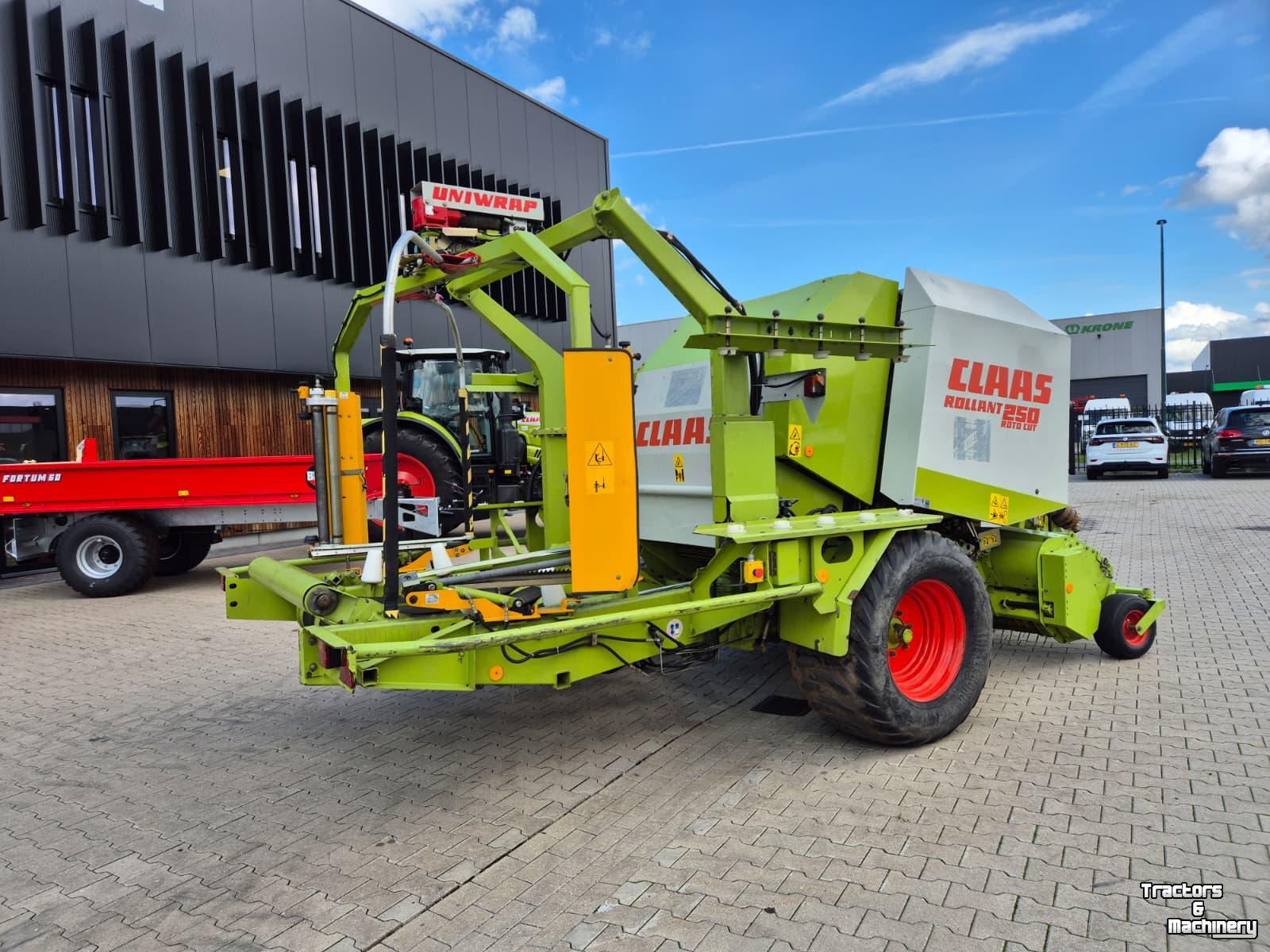 Pressen Claas Rollant 250 Uniwrap