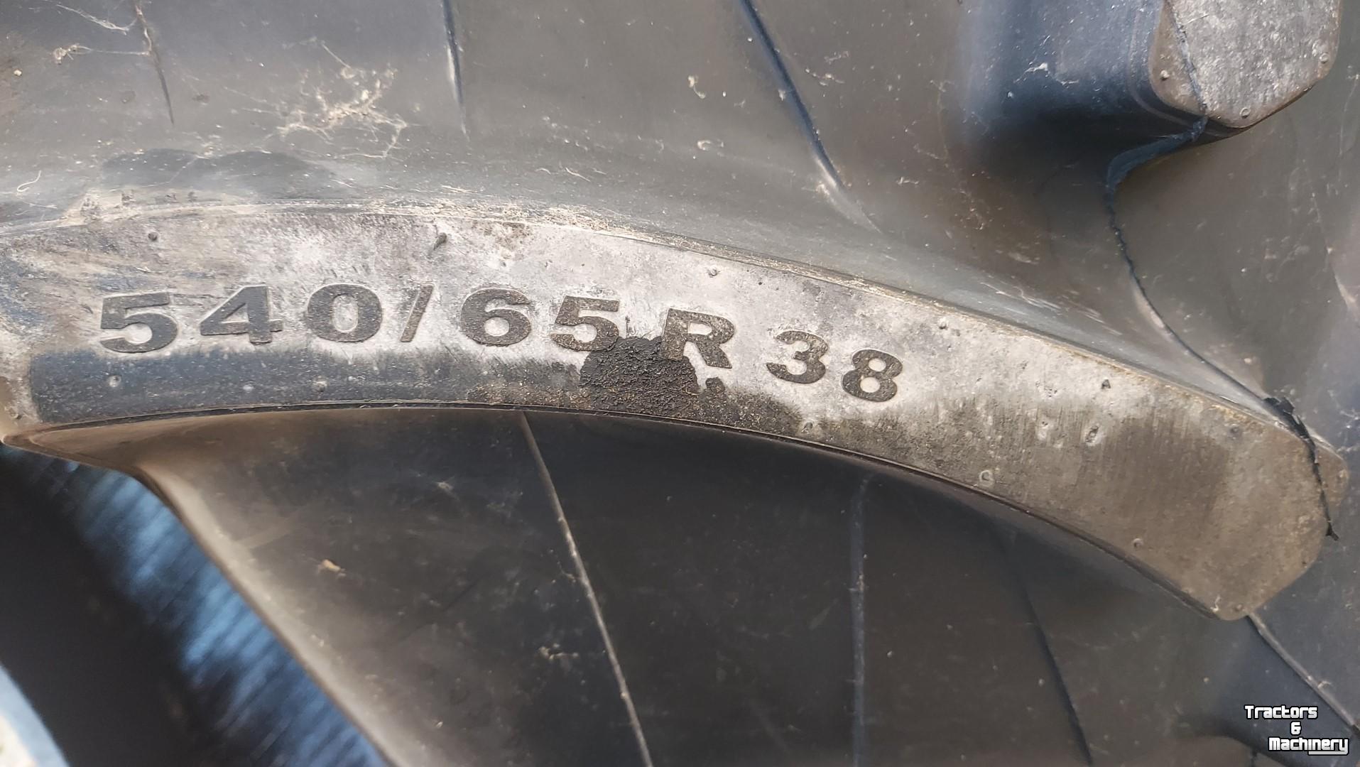 Räder, Reifen, Felgen & Distanzringe   BANDEN 540/65R38
