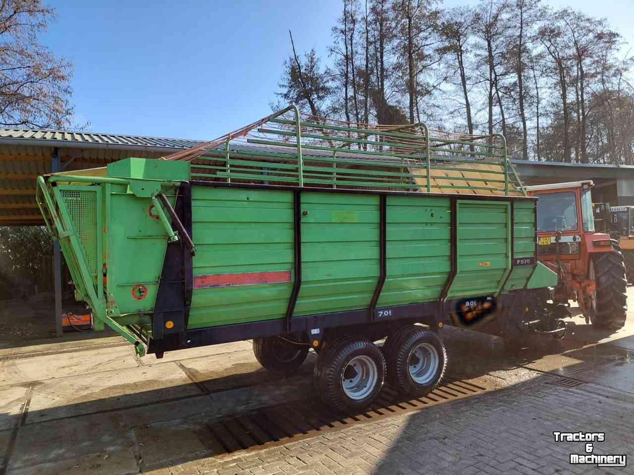 Lade- und Dosierwagen Deutz-Fahr F 570