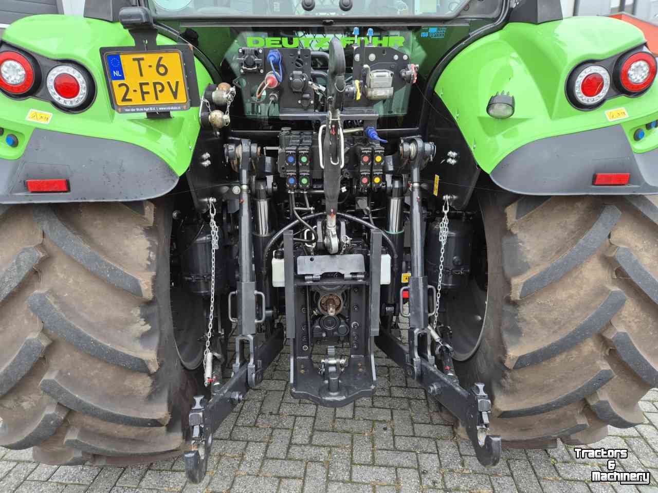Schlepper / Traktor Deutz-Fahr Agrotron 6130.4 RV-Shift