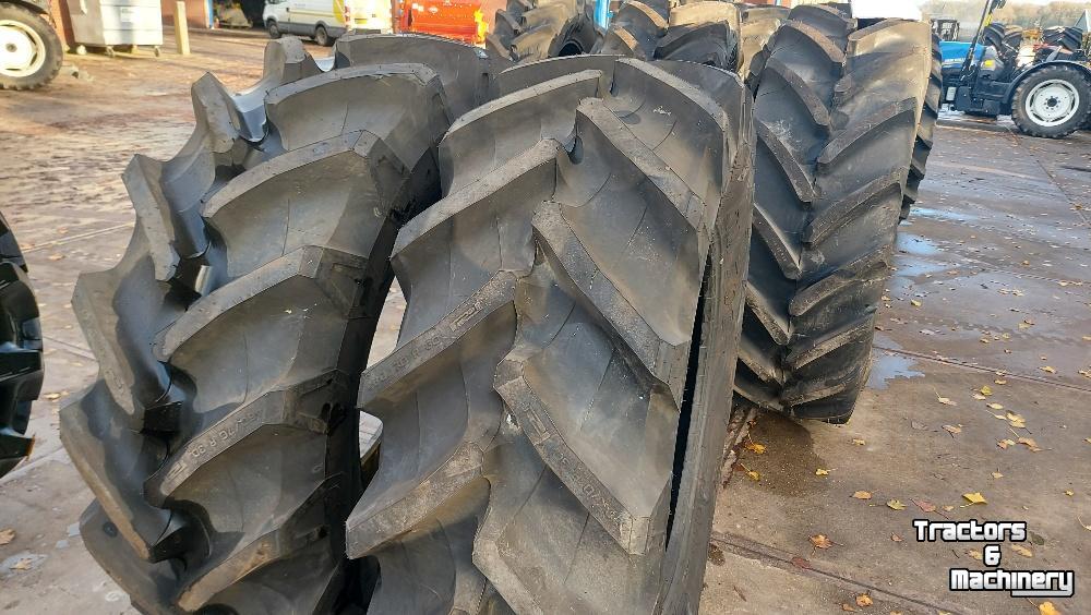 Räder, Reifen, Felgen & Distanzringe Pirelli 480/70R30