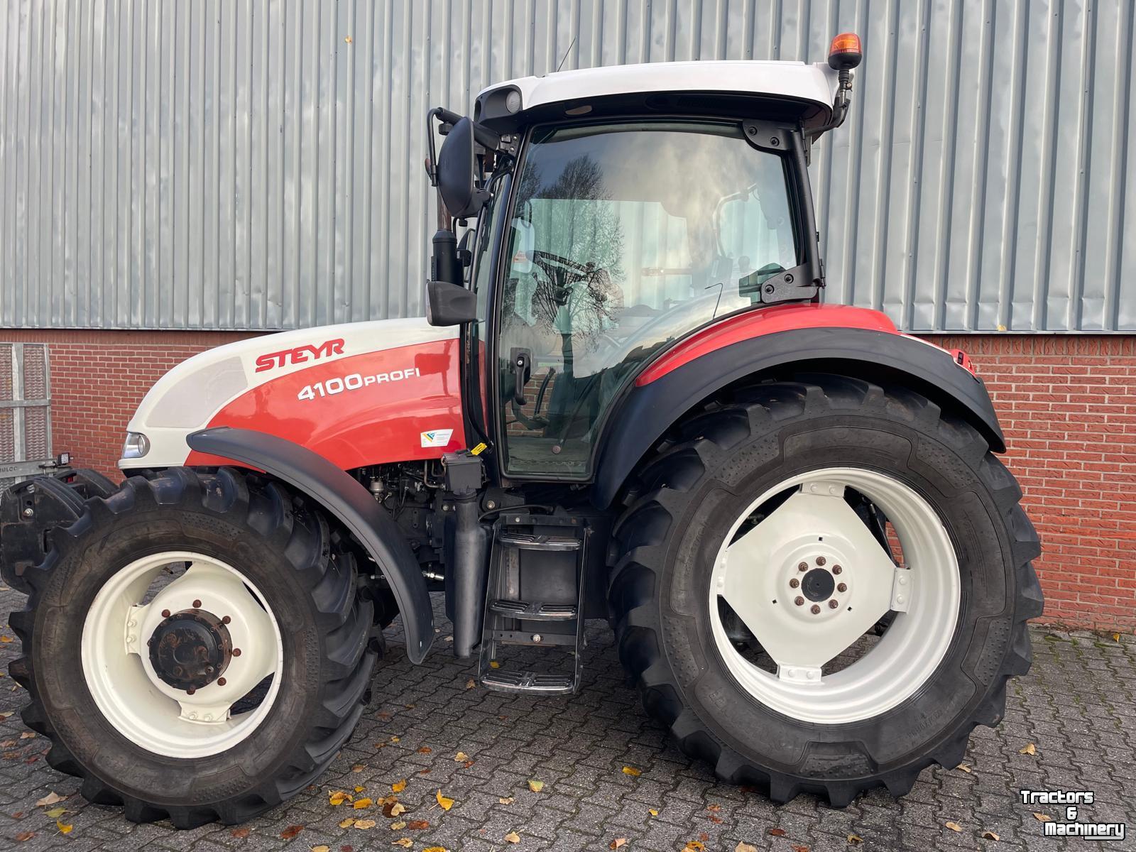Schlepper / Traktor Steyr Profi 4100