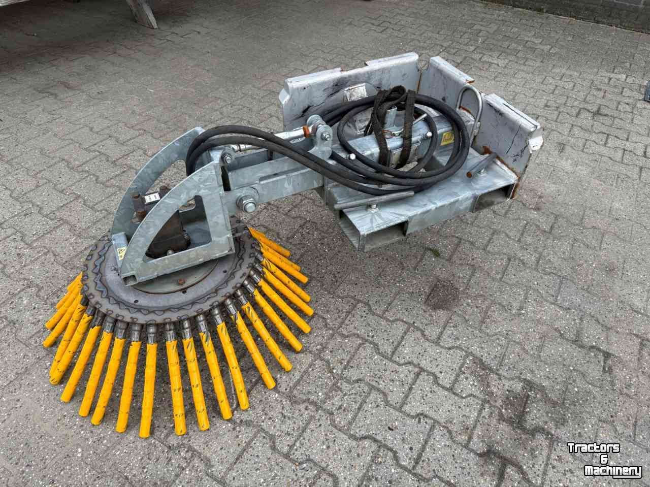 Sonstiges Anbauteile und Zubehör  ONKRUITBORSTEL