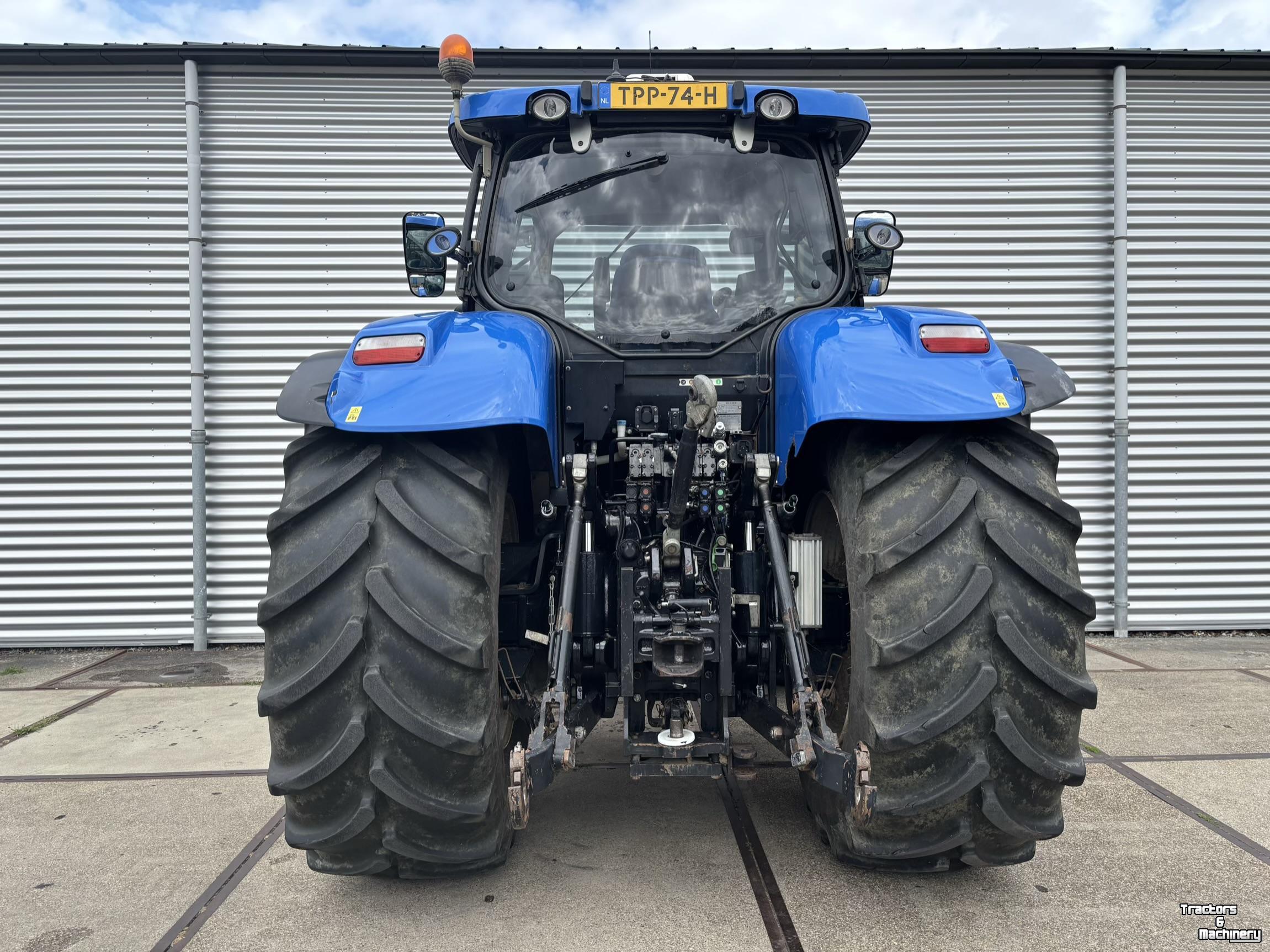 Schlepper / Traktor New Holland T7.250 Auto Command