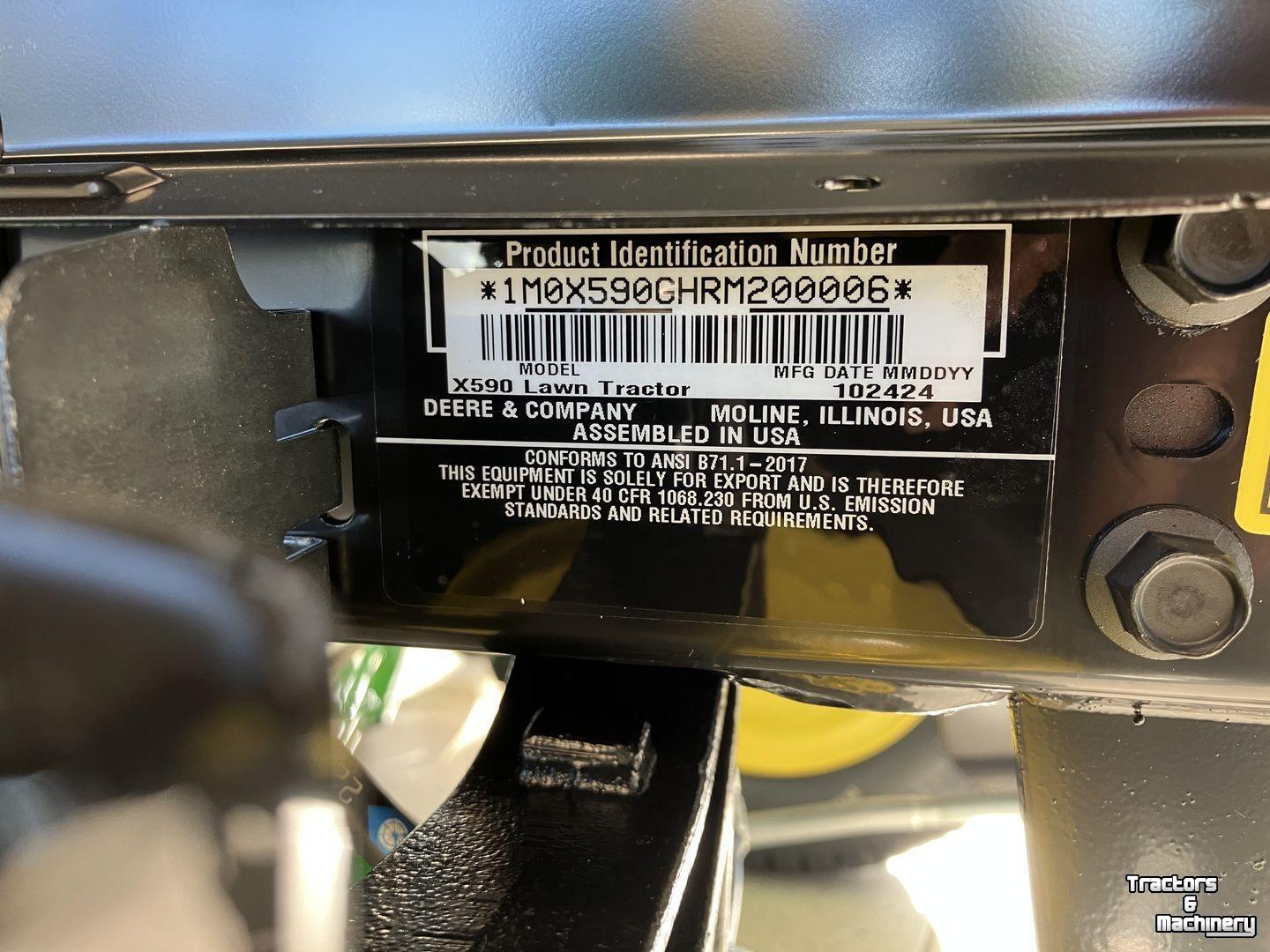 Aufsitzrasenmäher John Deere X590