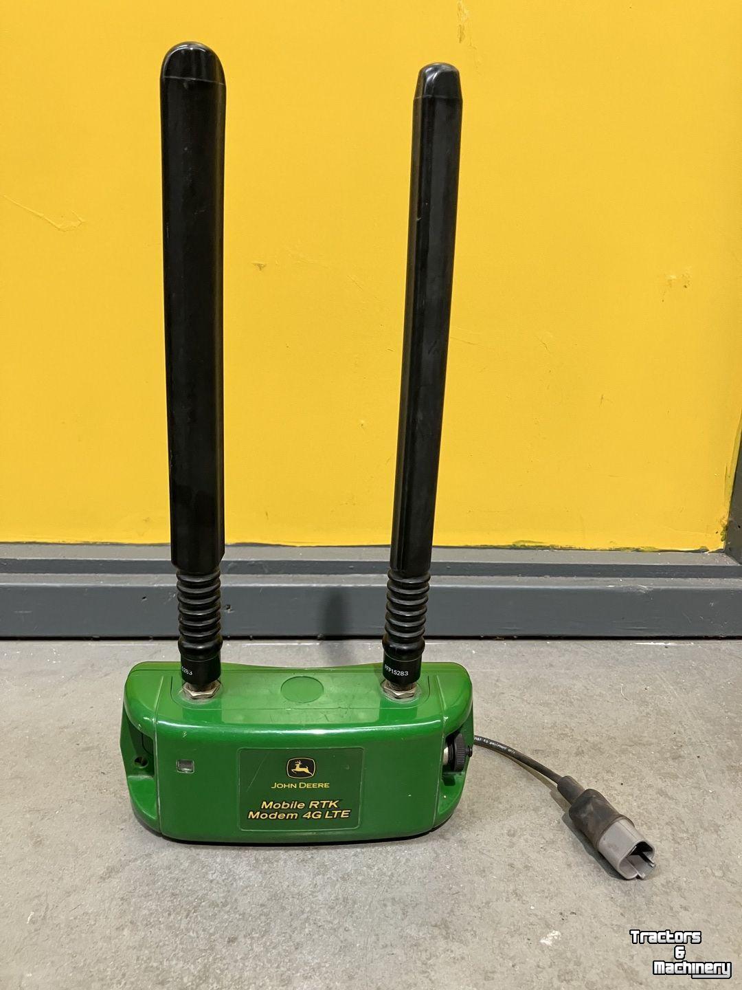 GPS Lenksystemen und Zubehör John Deere STARFIRE 900 RTK RADIO