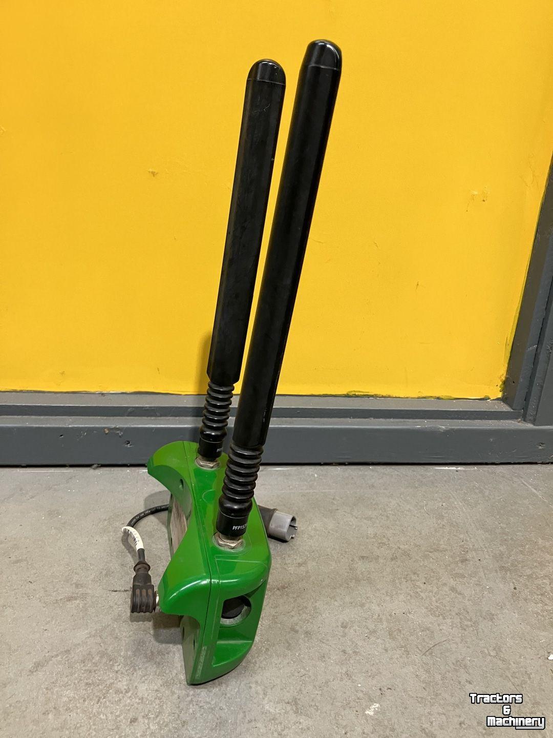 GPS Lenksystemen und Zubehör John Deere STARFIRE 900 RTK RADIO