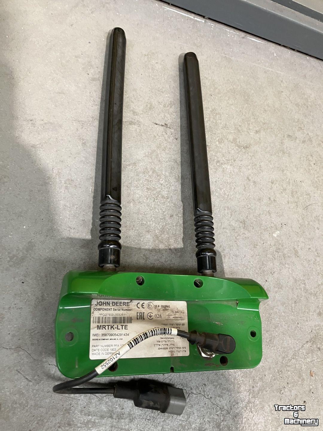 GPS Lenksystemen und Zubehör John Deere STARFIRE 900 RTK RADIO