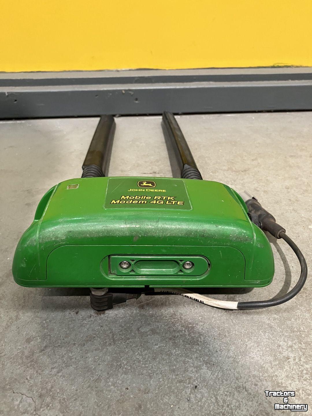 GPS Lenksystemen und Zubehör John Deere STARFIRE 900 RTK RADIO