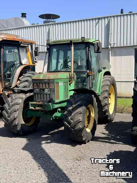 Schlepper / Traktor John Deere 6210
