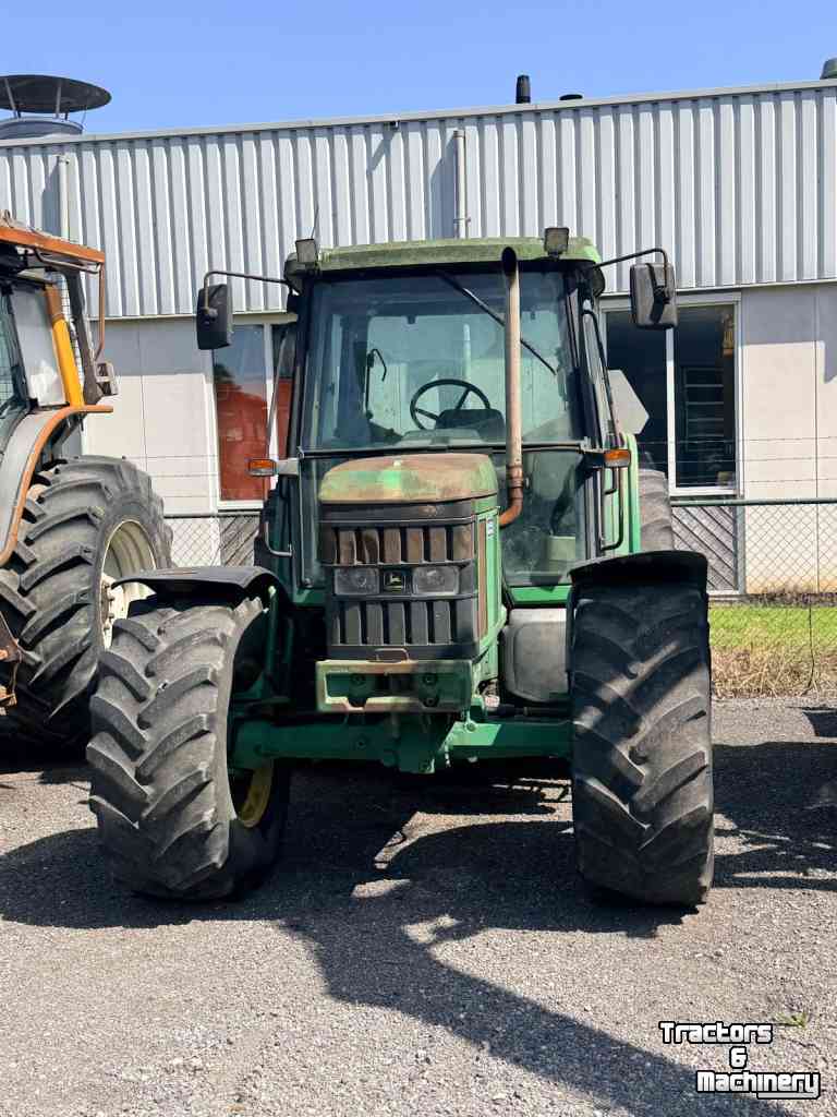 Schlepper / Traktor John Deere 6210