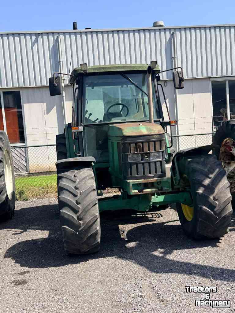 Schlepper / Traktor John Deere 6210