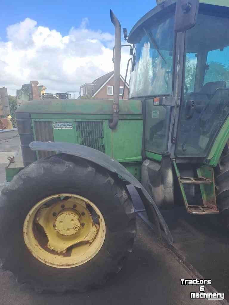 Schlepper / Traktor John Deere 6210