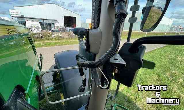 Schlepper / Traktoren John Deere 6210 Tractor
