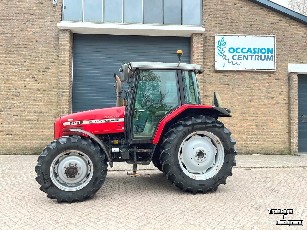 Schlepper / Traktor Massey Ferguson 6255-4 Dynashift