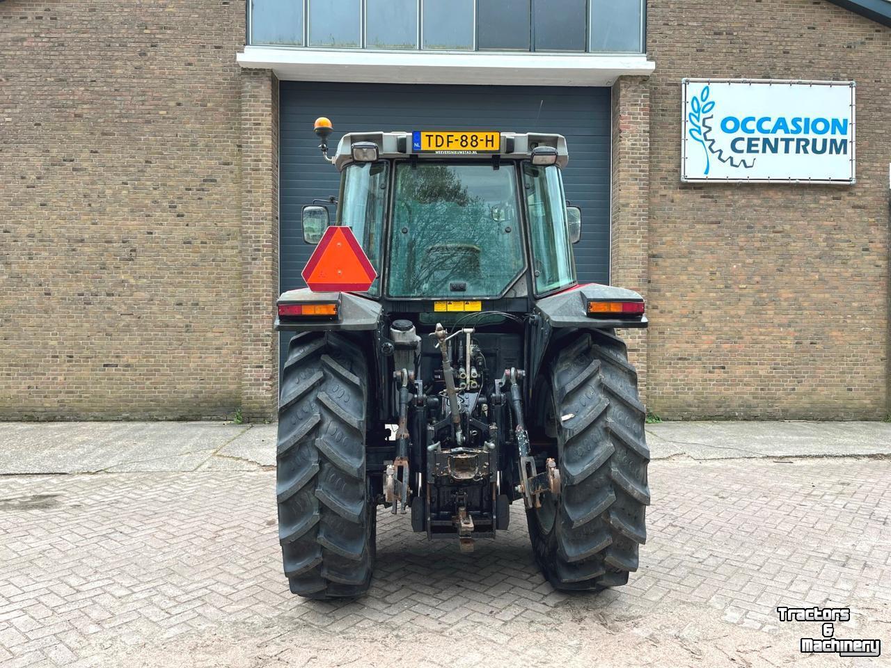 Schlepper / Traktor Massey Ferguson 6255-4 Dynashift
