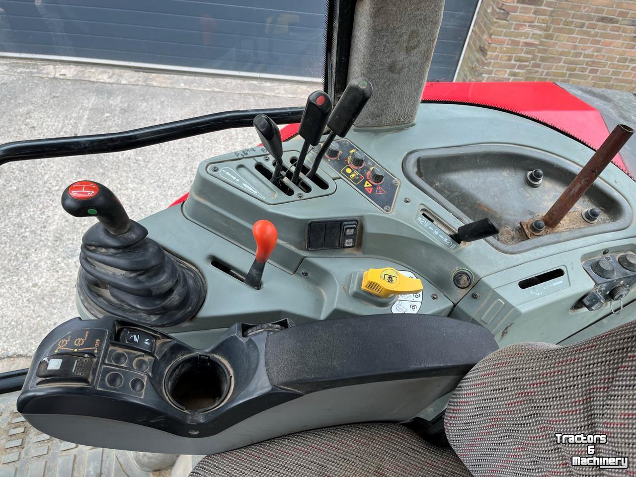 Schlepper / Traktor Massey Ferguson 6255-4 Dynashift