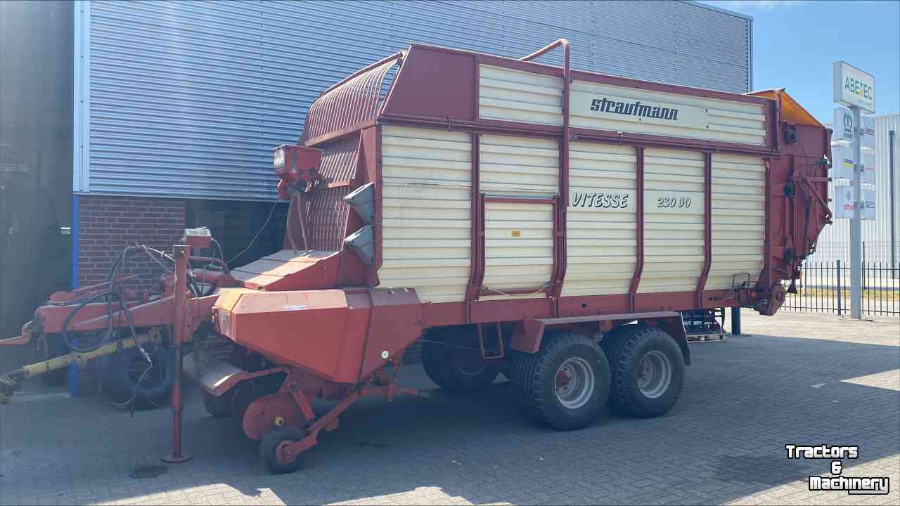 Lade- und Dosierwagen Strautmann Vitesse 230 DO