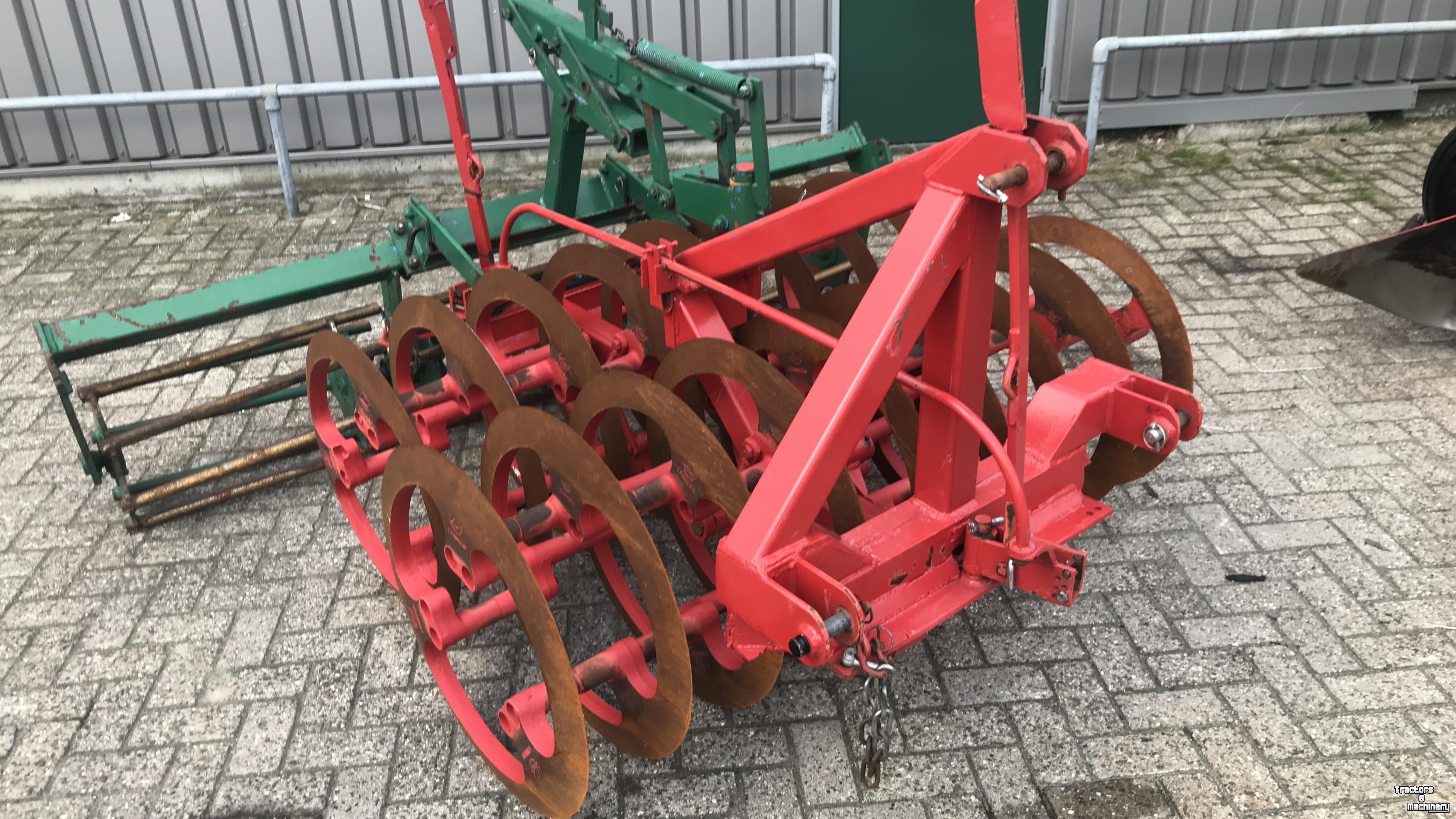 Pflüge Kverneland LD85 4-schaar met vorenpakker