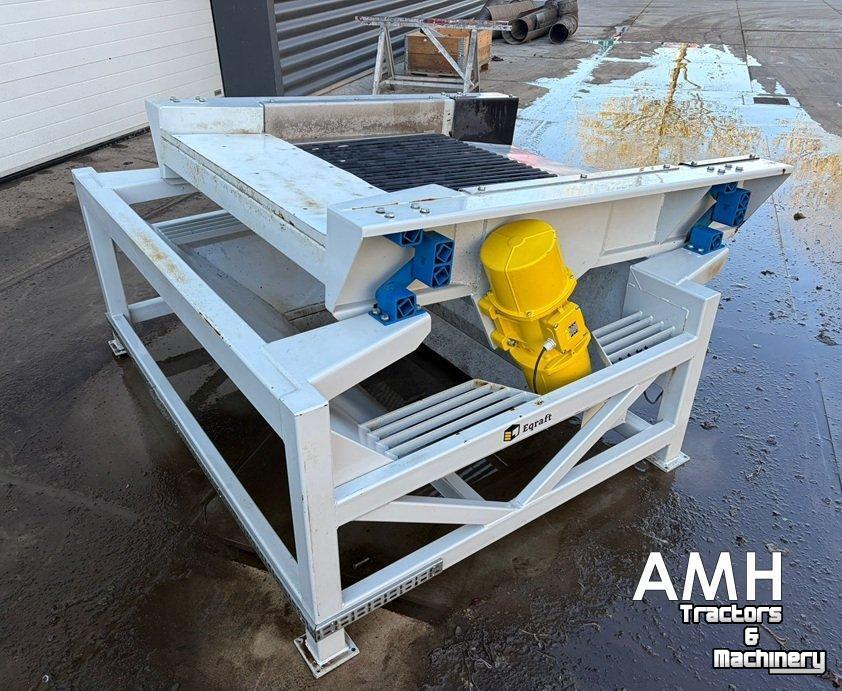 Sortiermaschine Eqraft TZ1250  Tril voorsorteerder afstaarter, Vibrating pre-grader with topper, Vibrations-Vorsortierer mit Entstieler
