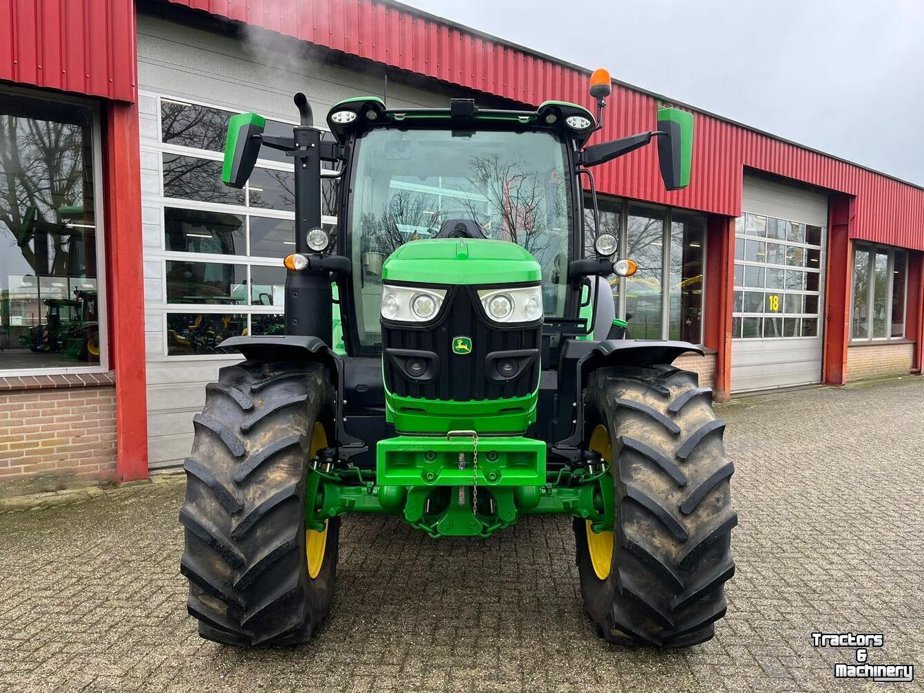 Schlepper / Traktor John Deere 6R 130