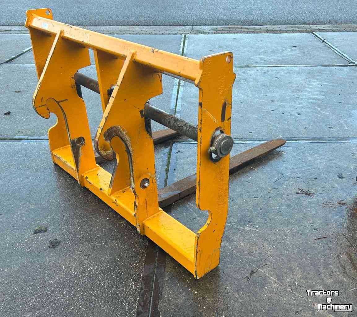 Palettengabeln JCB Palletvorken met compact tool carrier