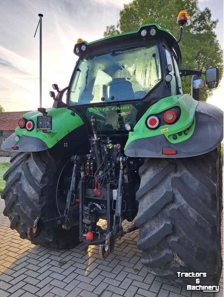 Schlepper / Traktor Deutz-Fahr 6215 TTV