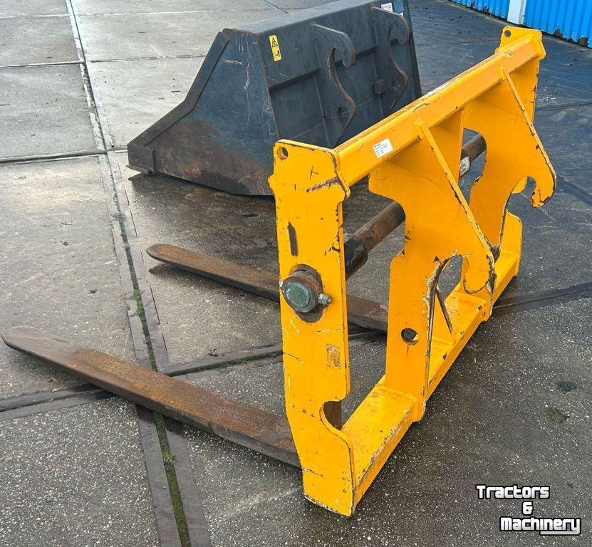 Palettengabeln JCB Palletvork met compacttoolcarrier