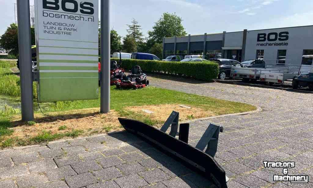 Schneeräumgeräte  Rubberschuif met euro & lepelinsteek