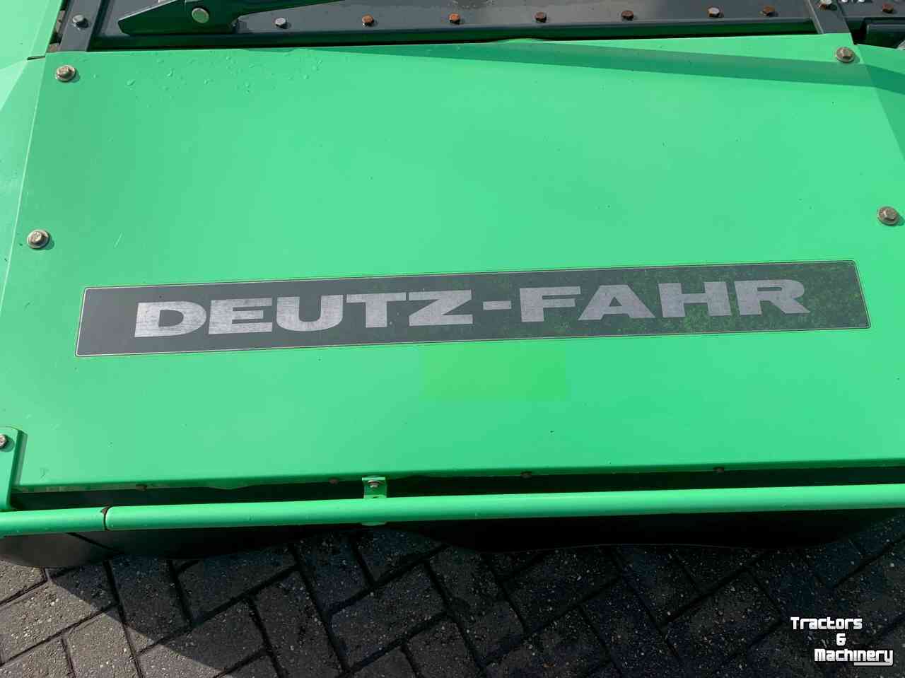 Mähwerk Deutz-Fahr KM 3.21  ( Kuhn PZ 220 )