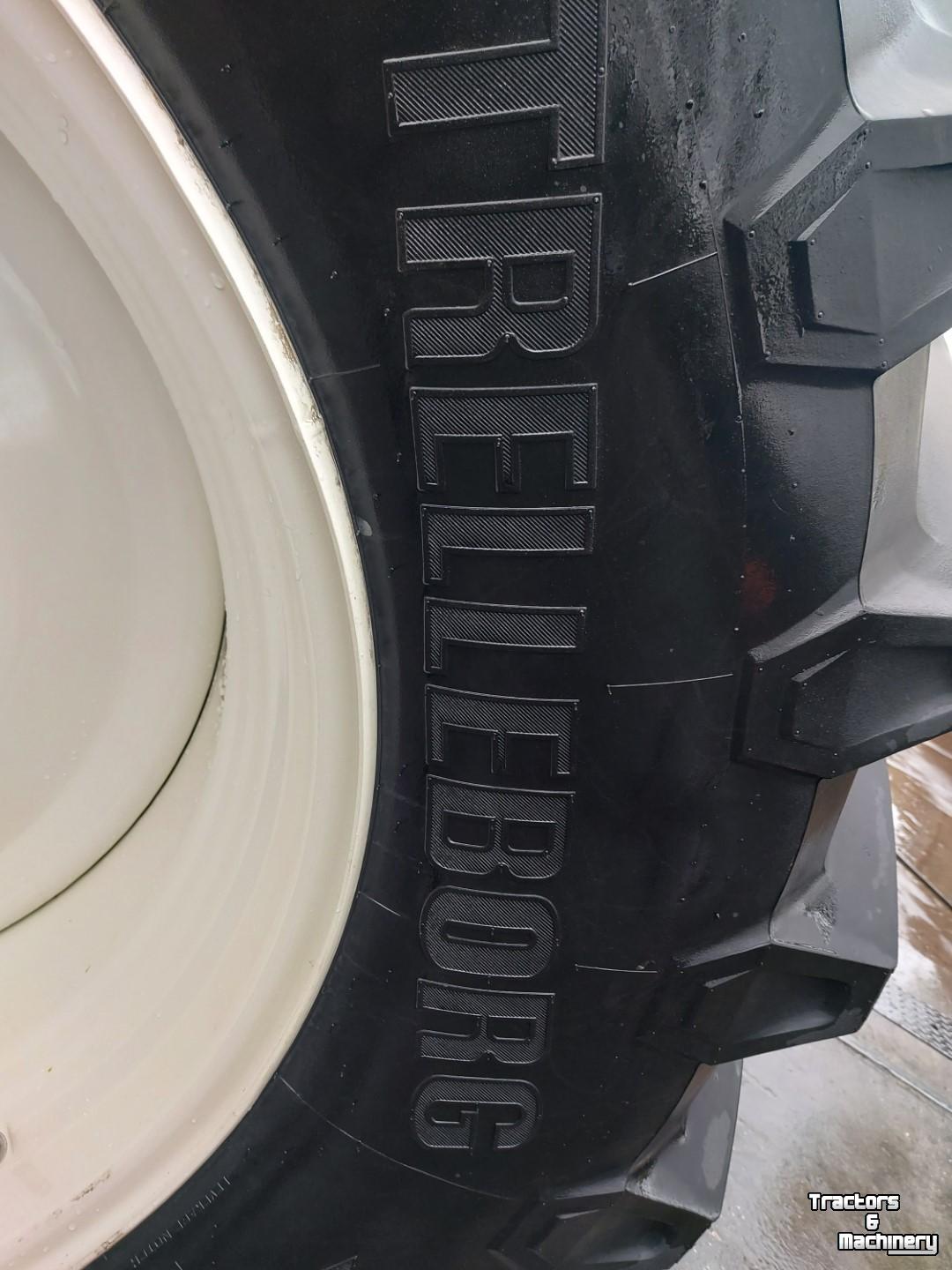Räder, Reifen, Felgen & Distanzringe Trelleborg  650/65R38+WIEL [2]