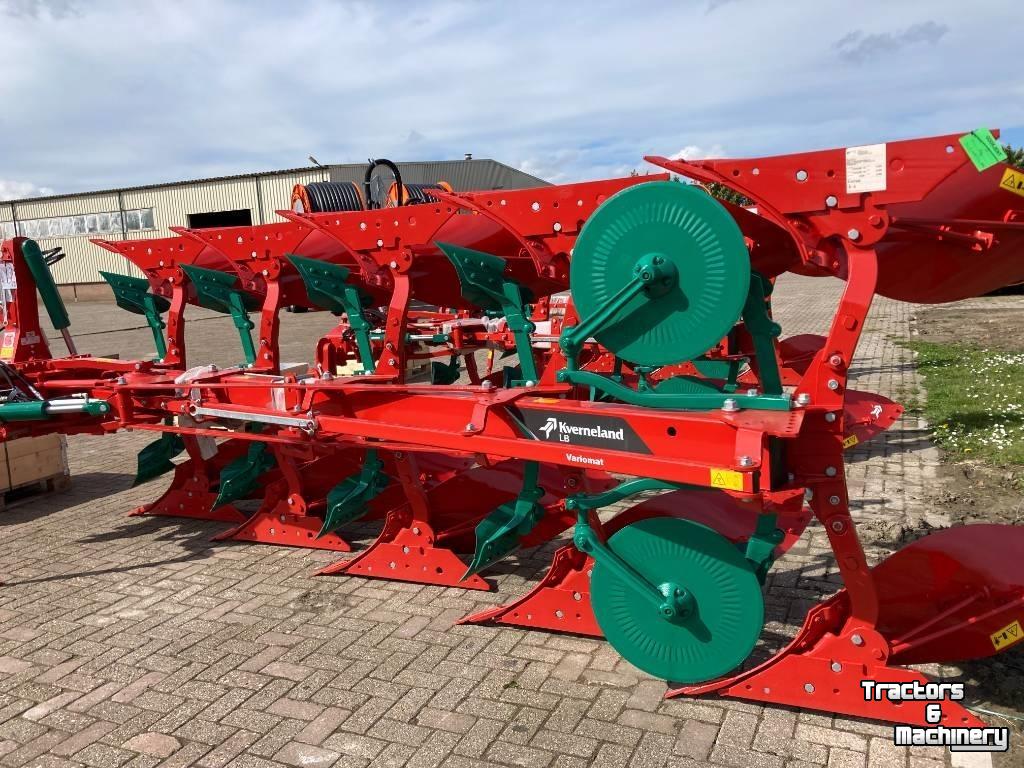 Pflüge Kverneland 3300B variomat