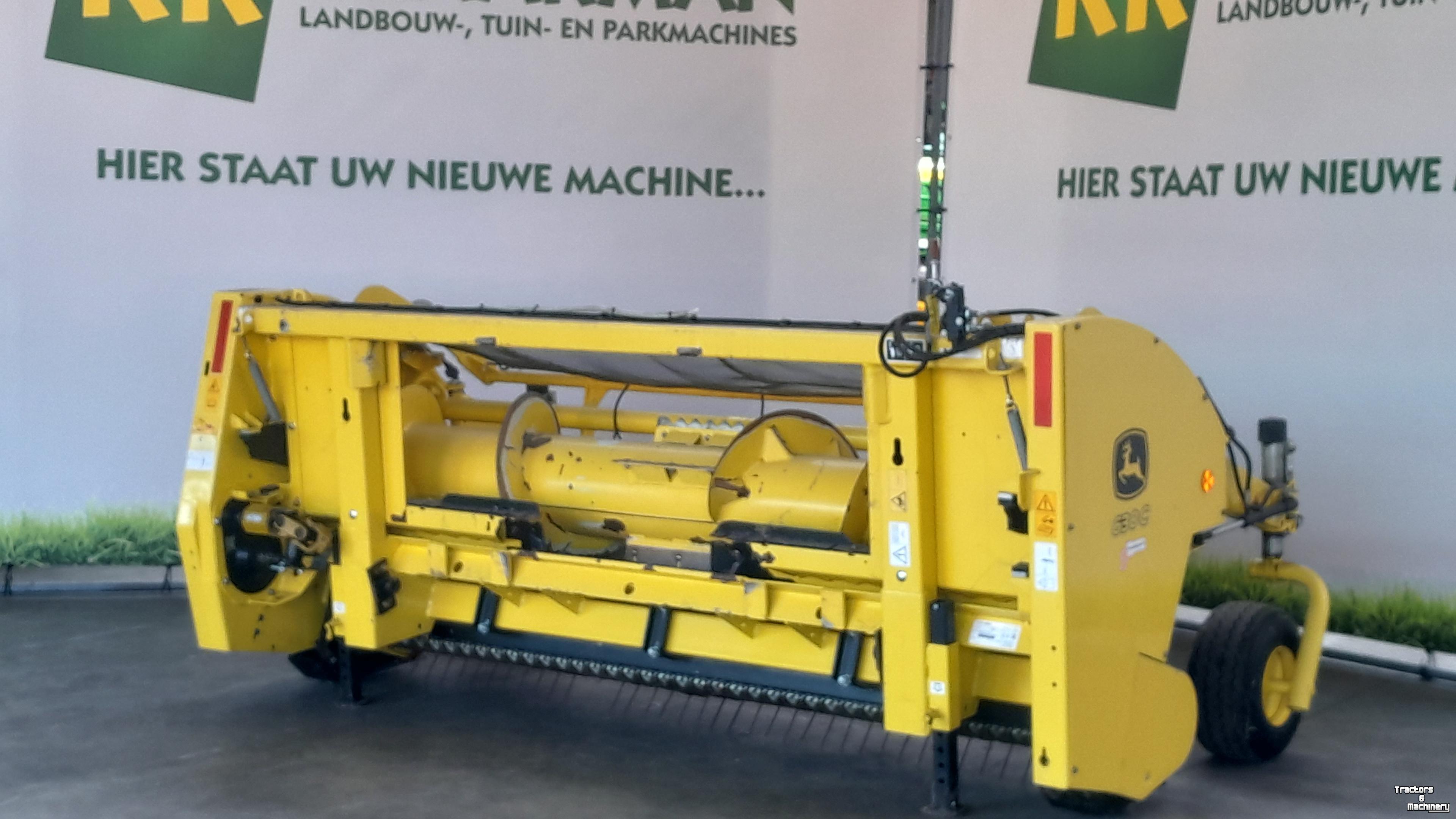 Maisgebiss John Deere 630C