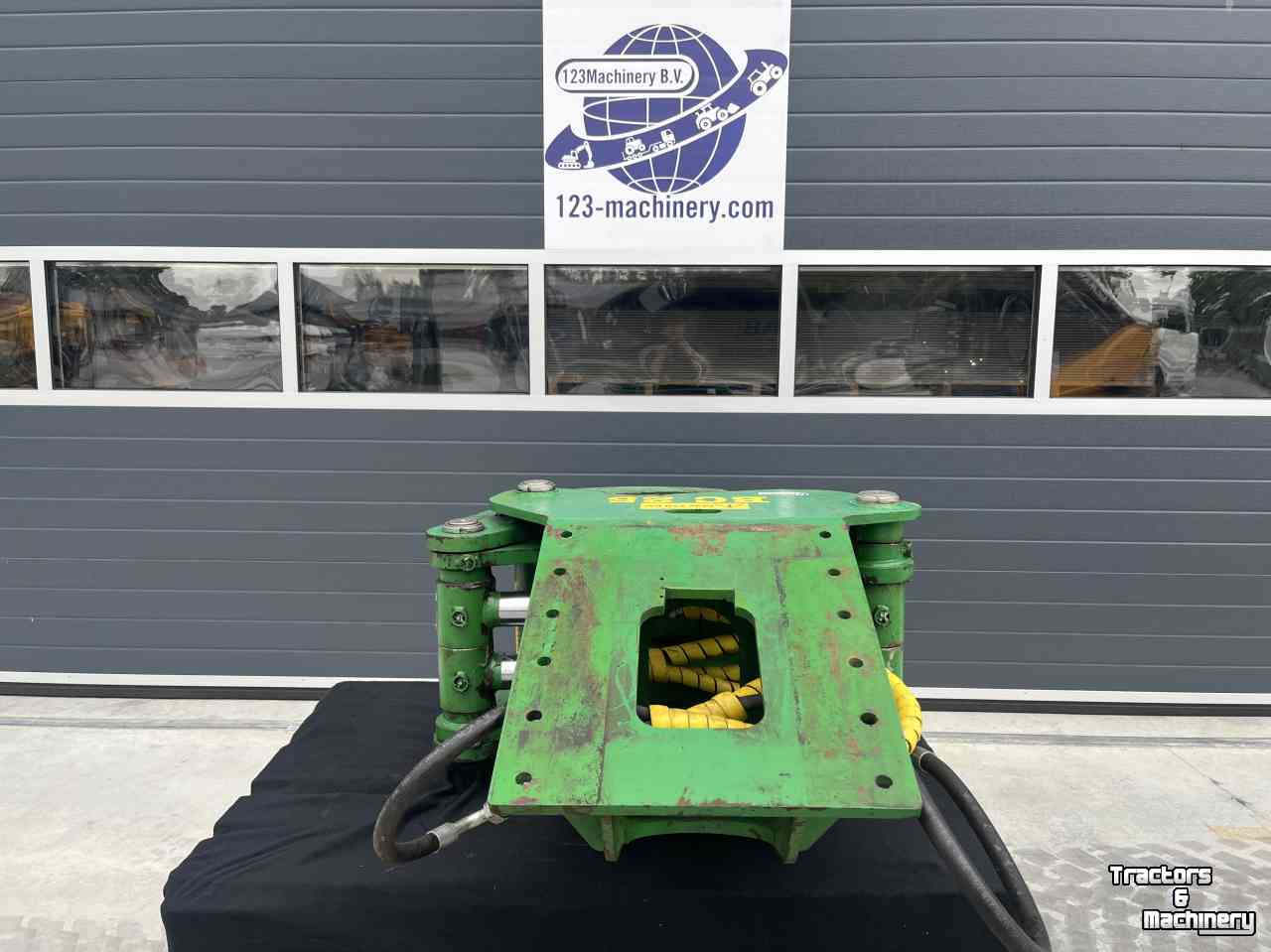 Baumschneiders Farmi Forest Farma/Hissink BC25 bomenknipper