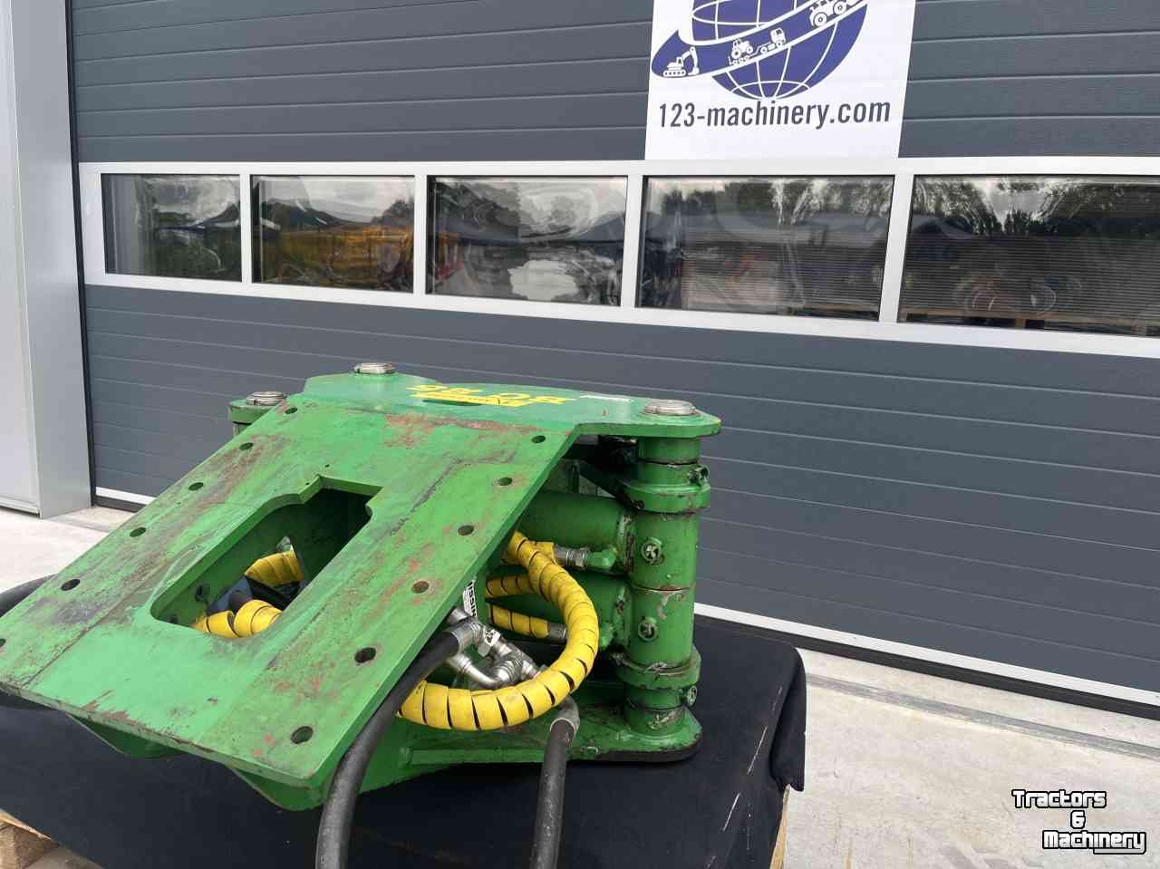 Baumschneiders Farmi Forest Farma/Hissink BC25 bomenknipper