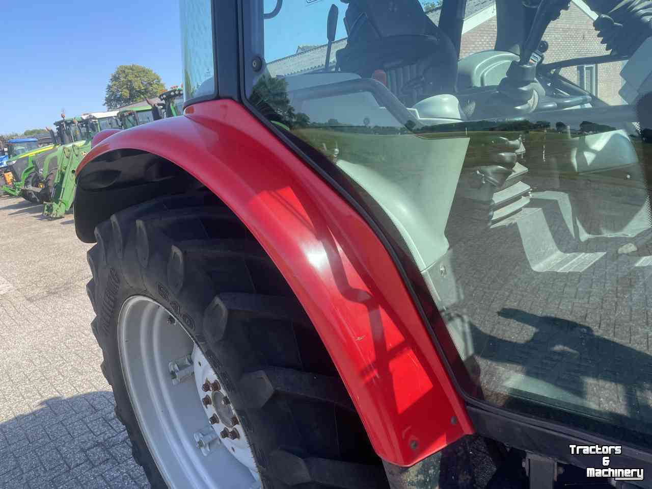 Schlepper / Traktor Massey Ferguson 5650 DYNA4 AIRCO TRIMA FRONTLDR.