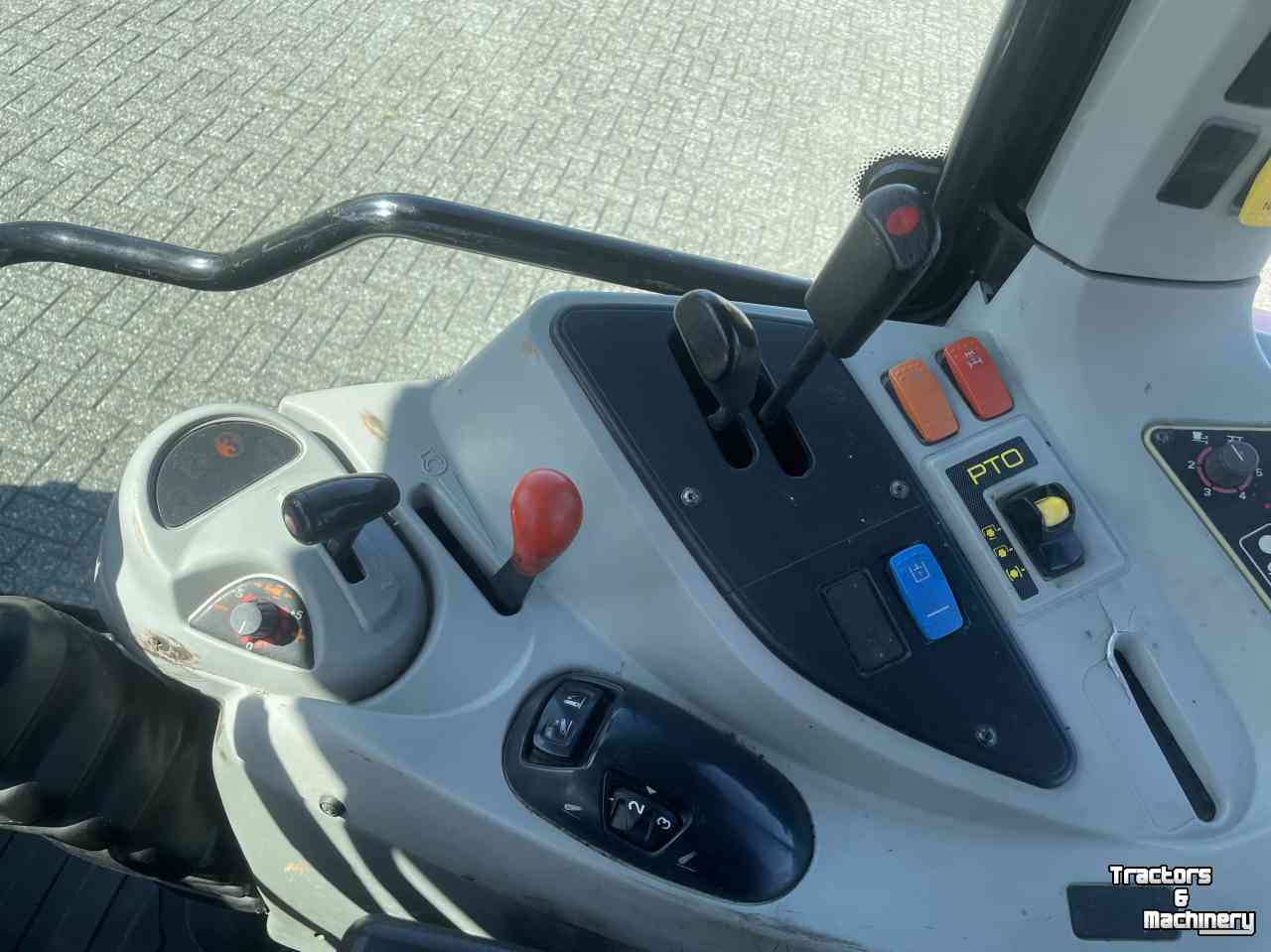 Schlepper / Traktor Massey Ferguson 5650 Dyna-4 airco Trima frontlader