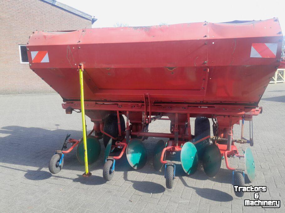 Kartoffellegemaschine Kverneland UN 3100